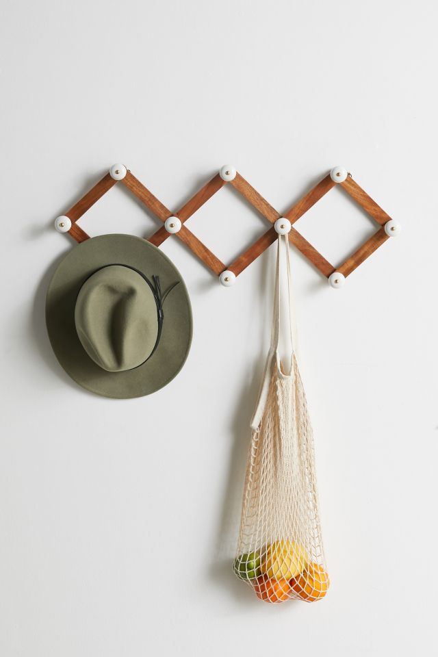 Cynthia Expandable Folding Wall Multi-Hook #1
