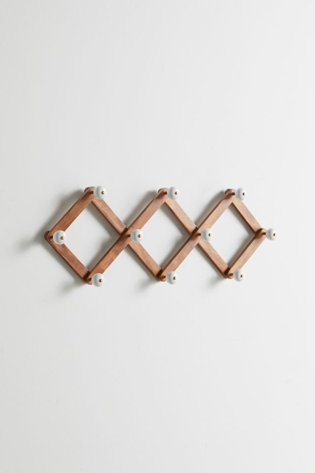 Cynthia Expandable Folding Wall Multi-Hook #2