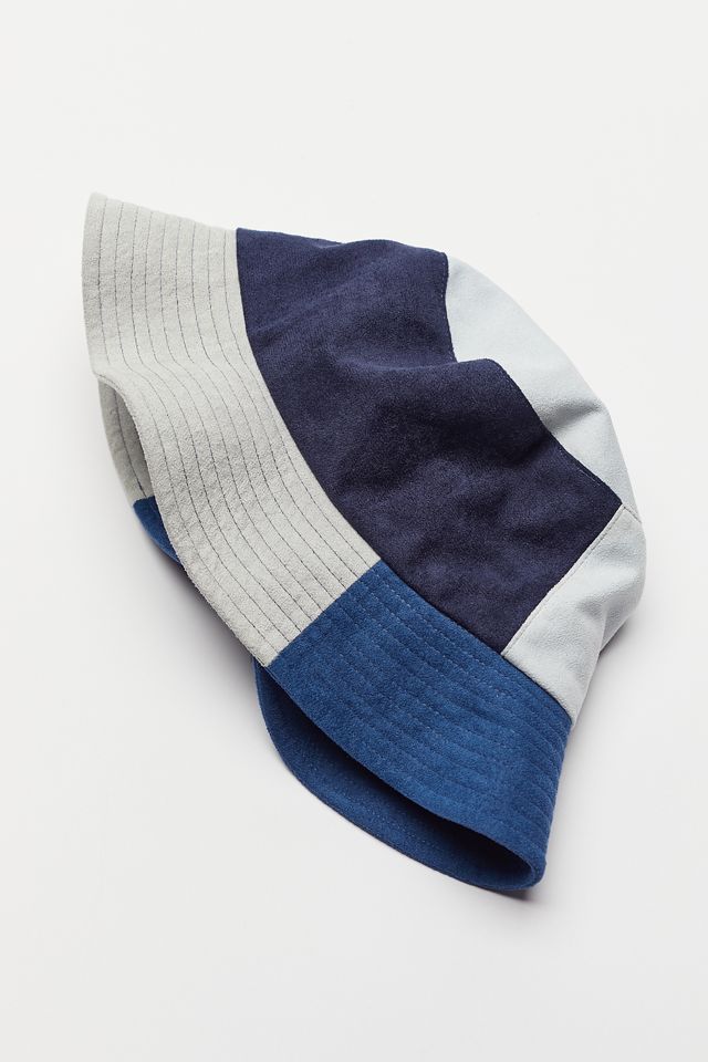 Arlo Suede Patchwork Bucket Hat | Urban Outfitters display picture 3
