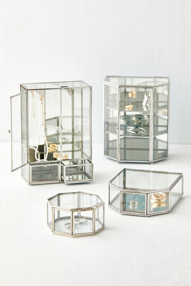 ★Urban Outfitters★ガラス・ジュエリーボックス Coloured Glass Display Jewellery Box | Urban Outfitters UK