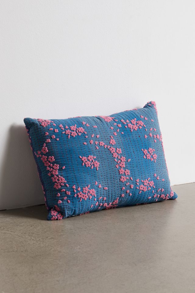 Coussin Décoratif Floral Brodé Urban Renewal #1