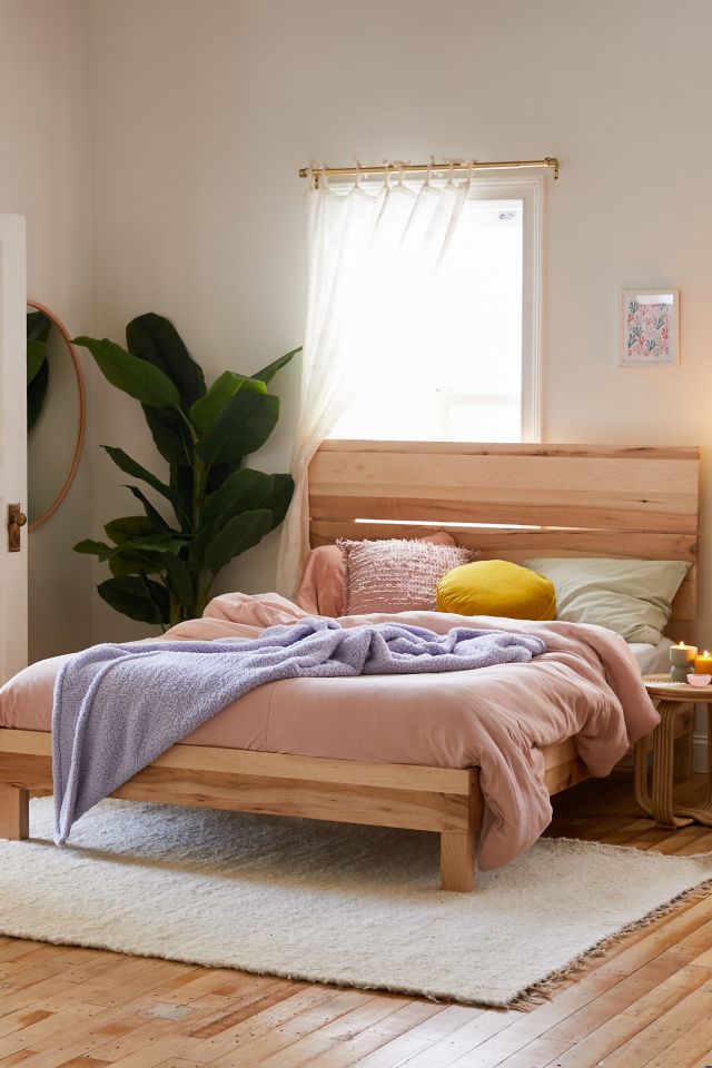 Full size bed on sale frame urban outfitters