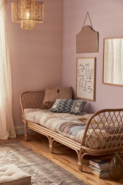 Urban outfitters hotsell daybed cushion