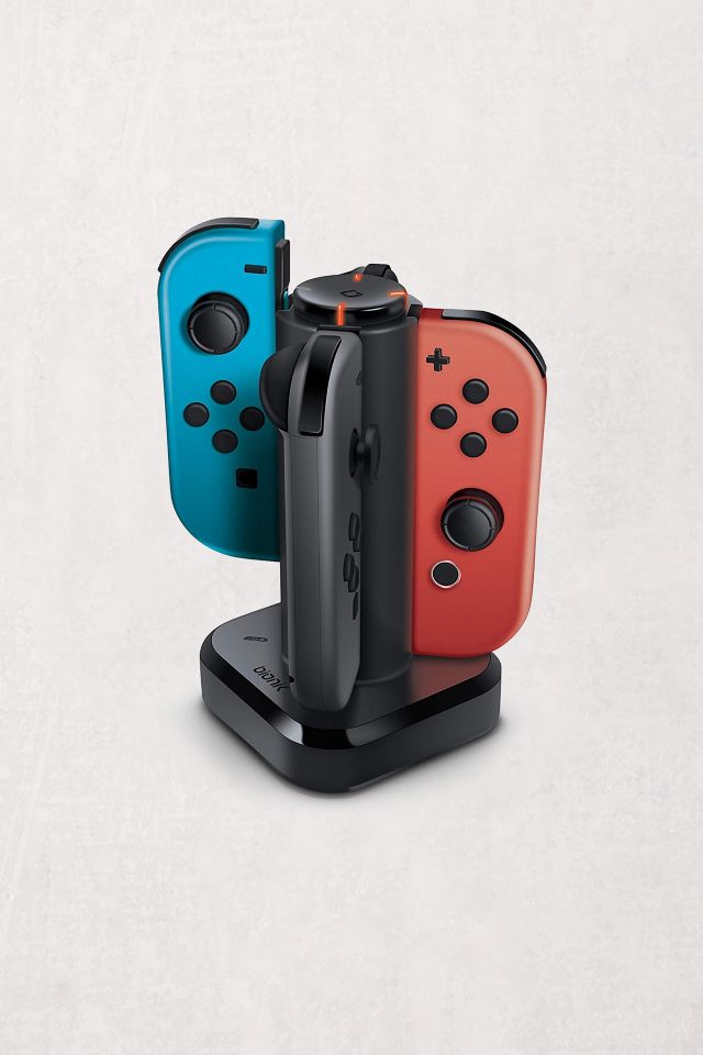 Bionik Nintendo Switch Tetra Power Quad Port Dock