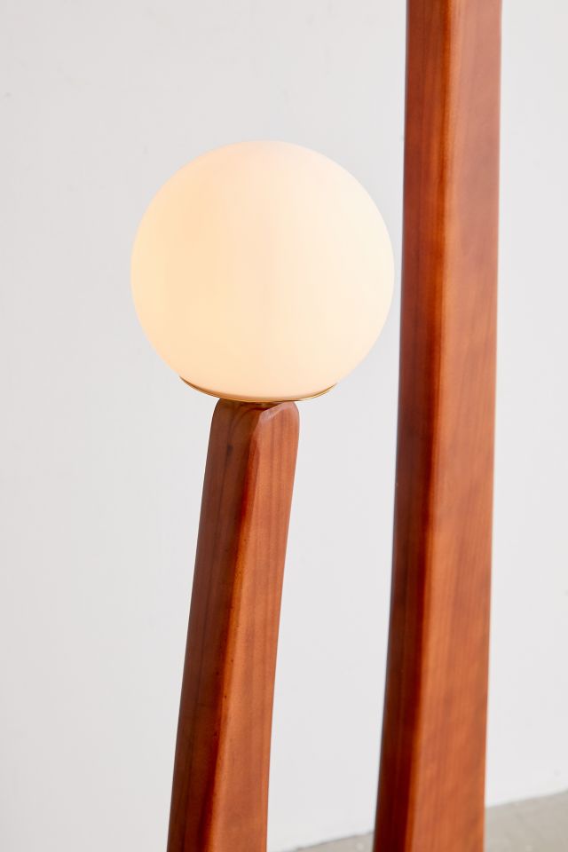 Yoji floor store lamp