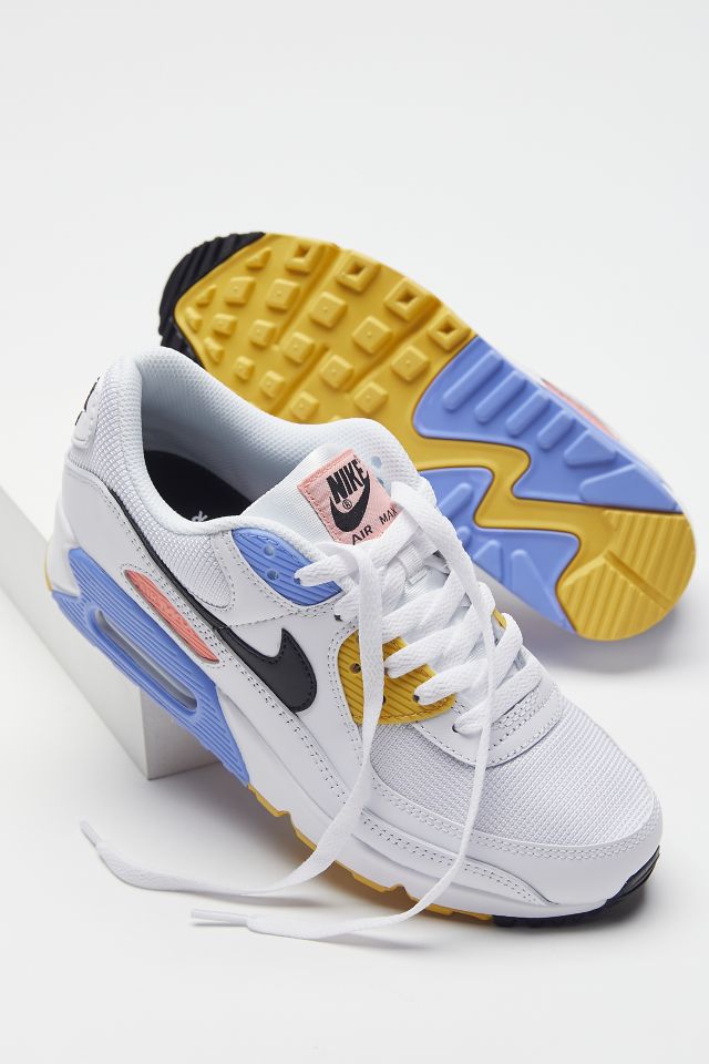 Estresante Templado divorcio Nike Air Max 90 Sneaker | Urban Outfitters