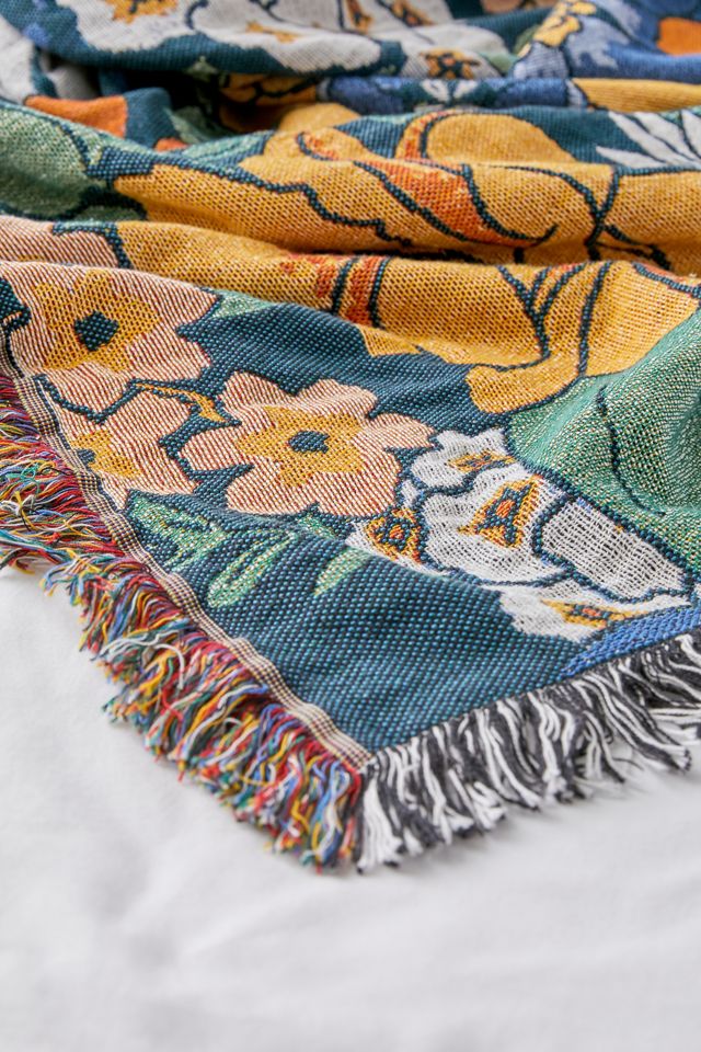 Valley Cruise Throw Blanket