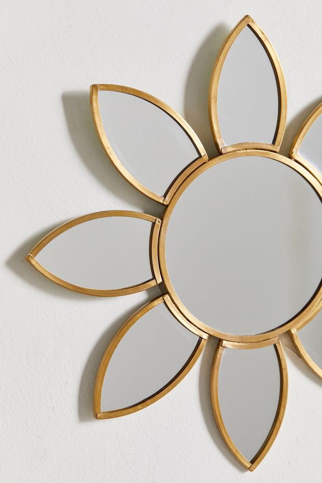 Flower Shaped Wall Mirror | Urban Outfitters