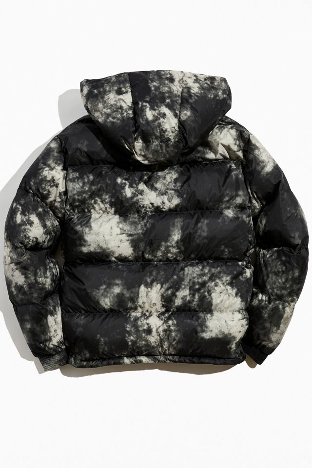 LC23 Dye Tech Nylon Down Jacket | Urban Outfitters