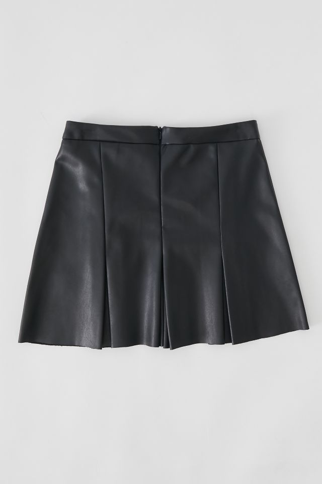 Leather skirt 2025 urban outfitters