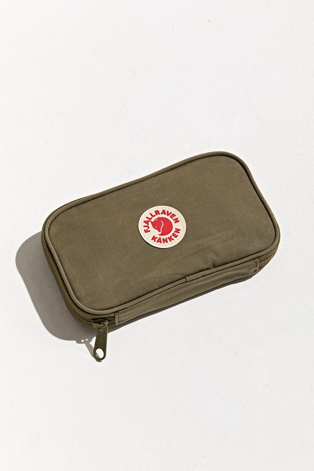Fjallraven Kanken Travel Wallet | Urban Outfitters