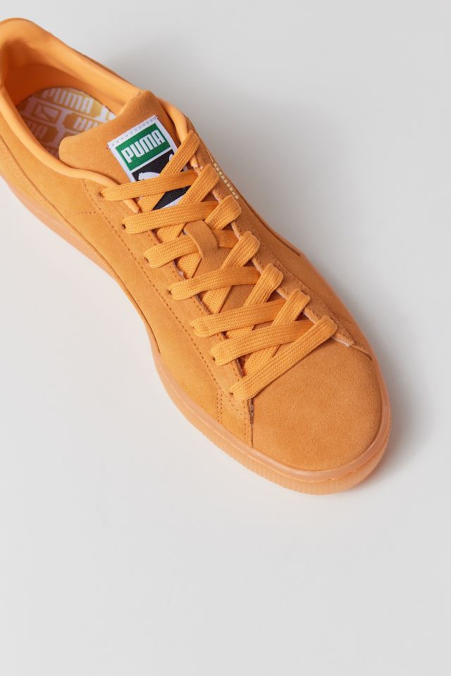 Puma suede classic urban outfitters hotsell