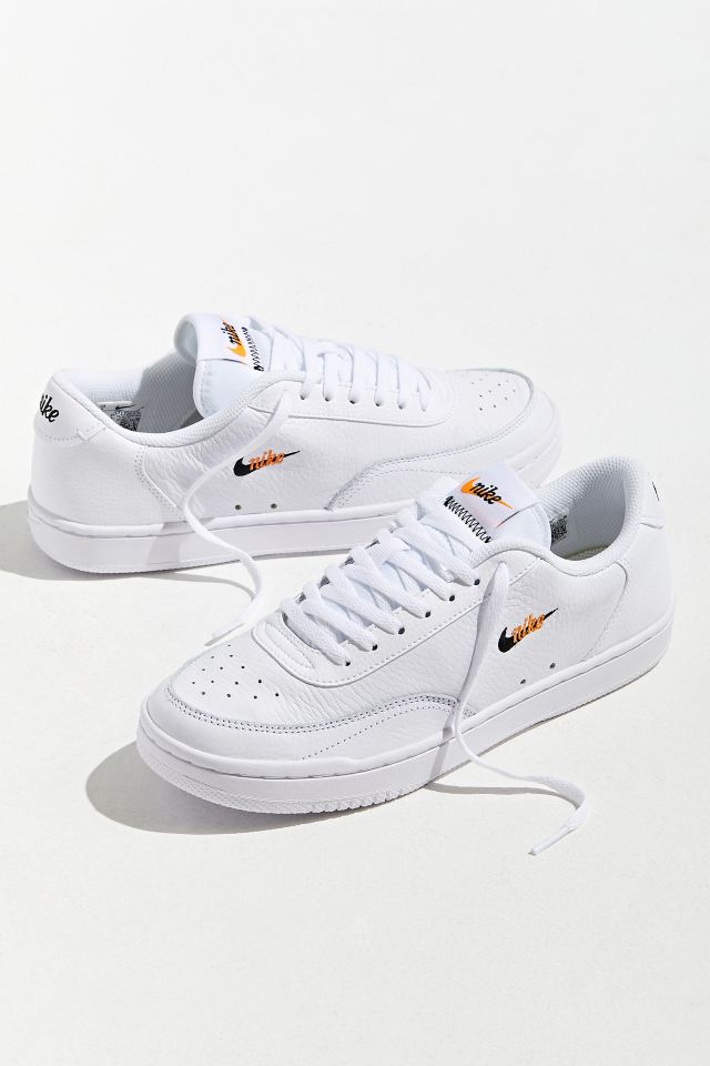 Urban outfitters hot sale nike shoes