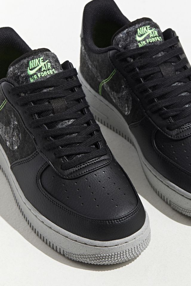 Nike air force hot sale 1 07 urban outfitters