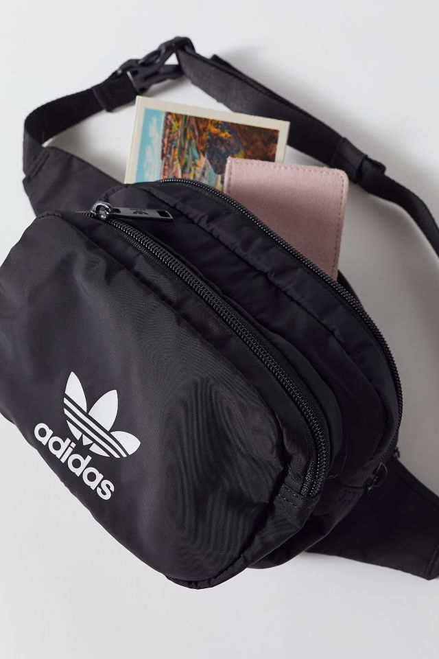 Urban outfitters cheap adidas fanny pack