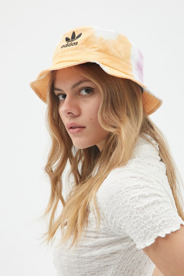 adidas Wash Bucket Hat | Urban Outfitters