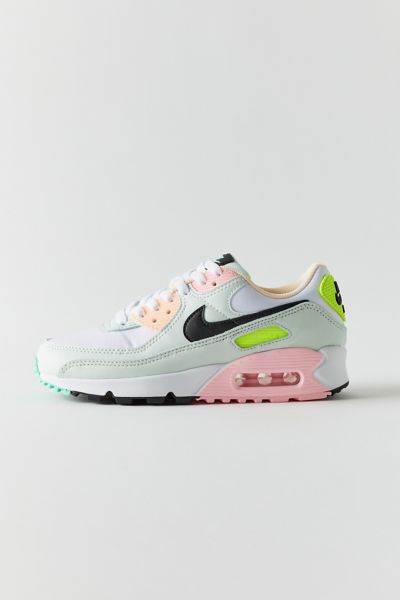 urban outfitters air max