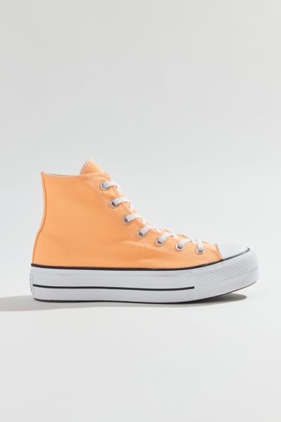 Converse Chuck Taylor All Star Lift Sneaker In Peach