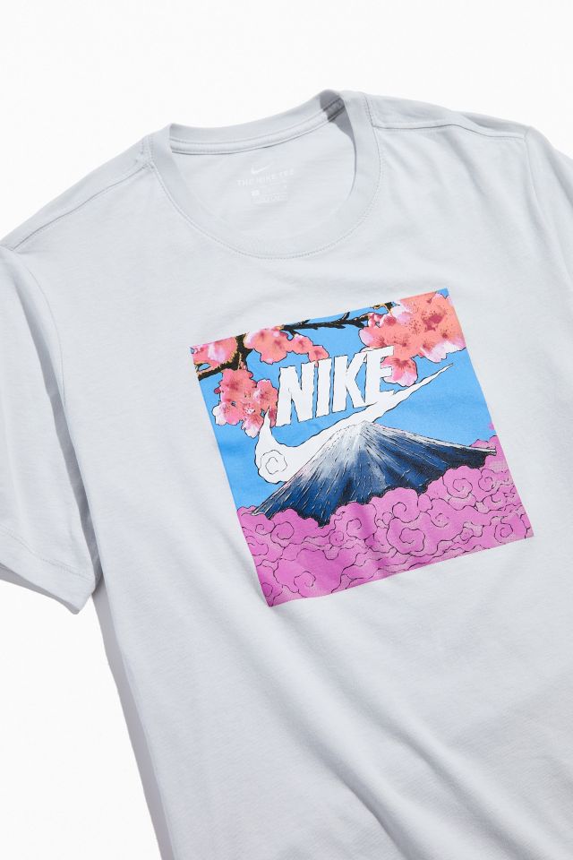 Nike Sportswear Manga Photo Tee #1
