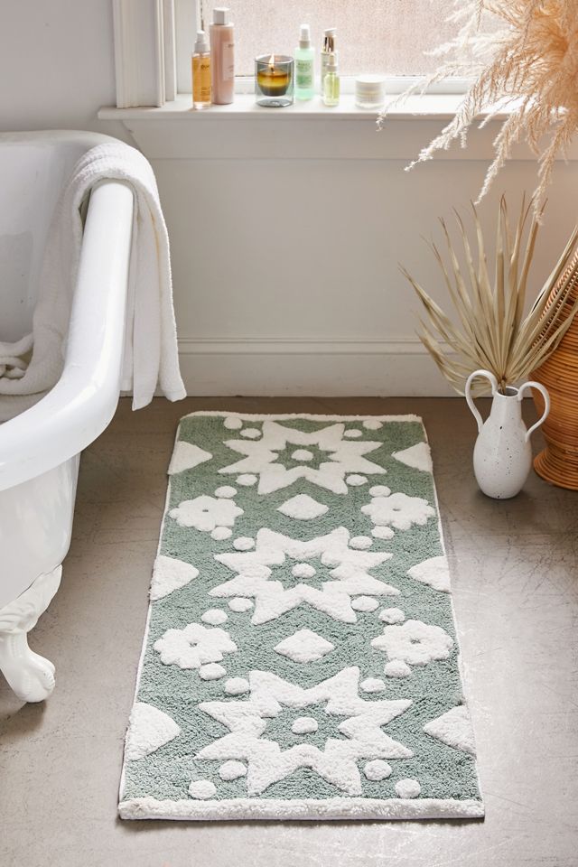 Maeve Runner Bath Mat | Urban Outfitters