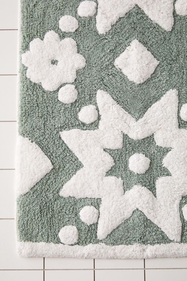 Maeve Runner Bath Mat | Urban Outfitters Canada