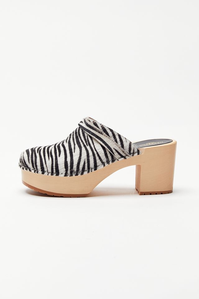 Swedish Hasbeens Louise Clog Mule | Urban Outfitters
