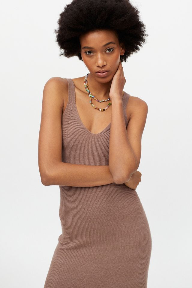 Robe mi-longue côtelée à encolure dégagée Dress Forum #2