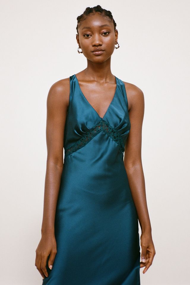lioness dakota maxi dress Lioness Dakota Satin Maxi Dress