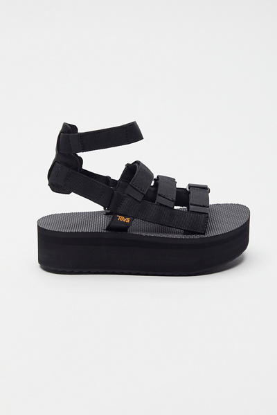 tevas platform black