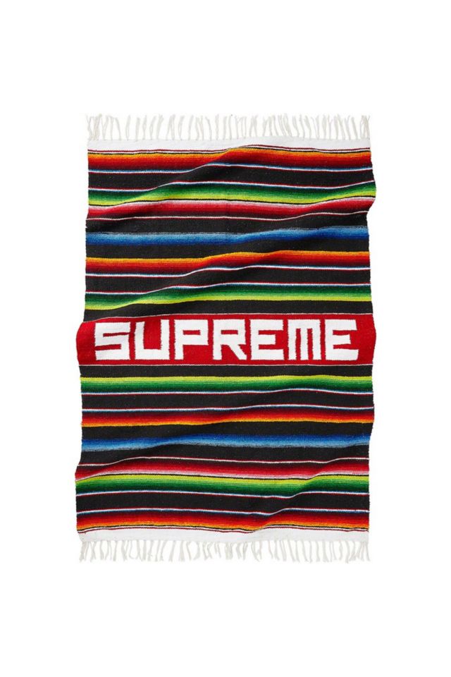 Fake supreme hot sale blanket