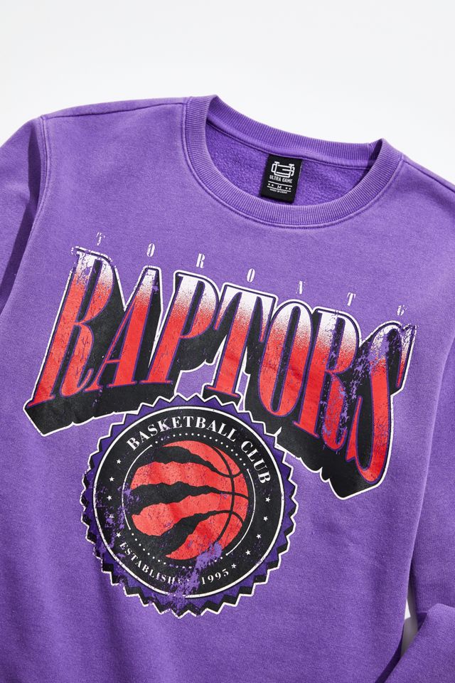 Toronto Raptors Retro Crew Neck Sweatshirt | Urban Outfitters