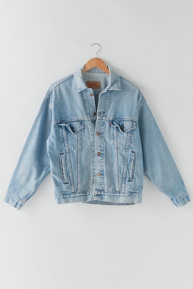 Vintage Levi's Light Wash Denim Jacket | Urban Outfitters