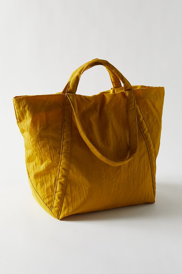 BAGGU Lentil Cloud Travel Tote Bag | Urban Outfitters