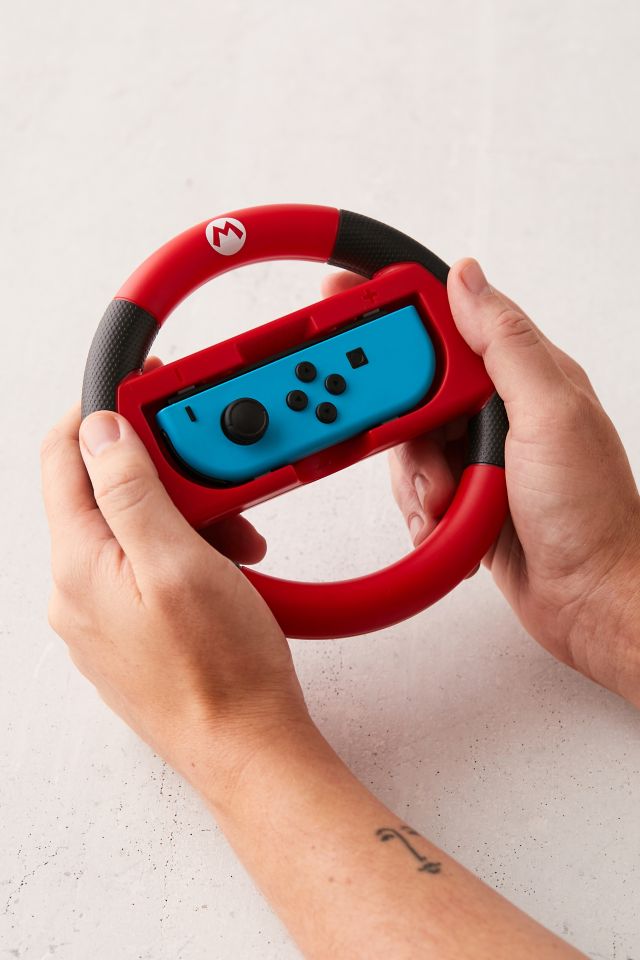 Mario Kart 8 Deluxe Racing Wheel (Mario) for Nintendo Switch - HORI USA