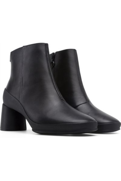 Camper Upright Ankle boots