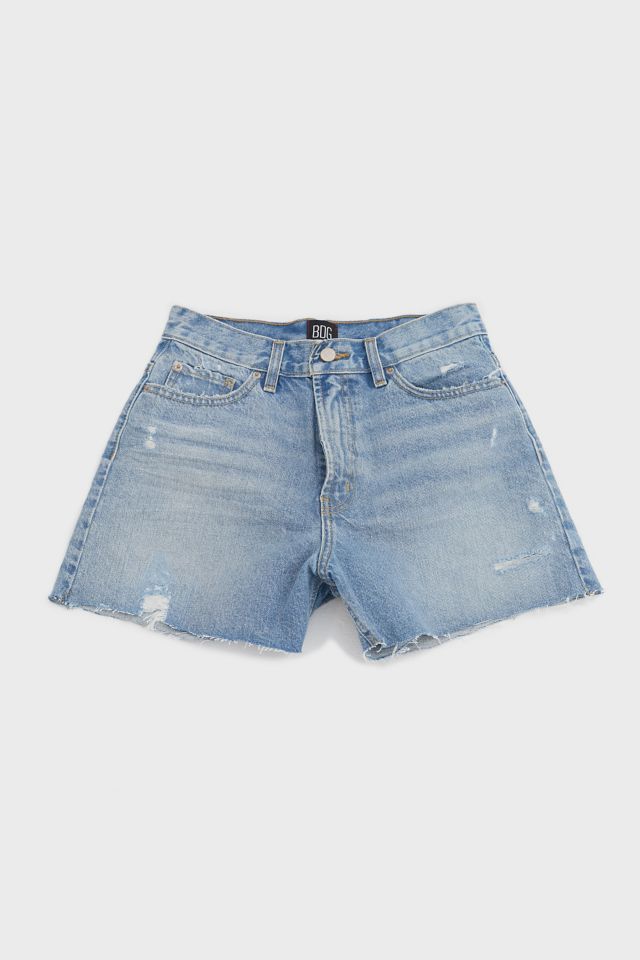 Waiting For A Sign Cut Off Denim Shorts - Light Wash