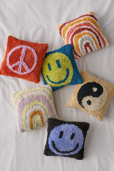 Happy face outlet pillow