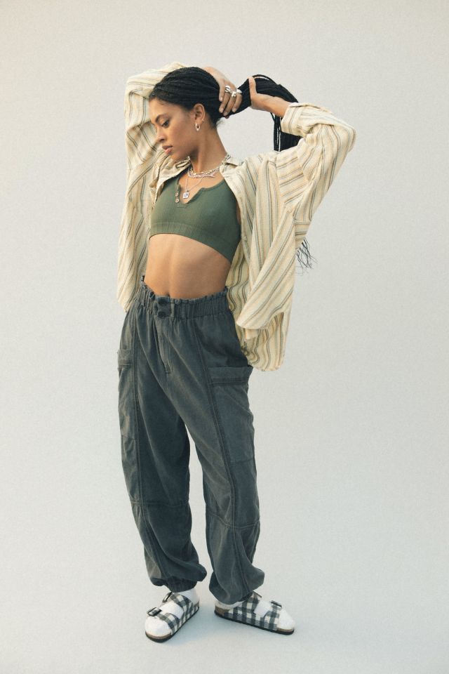 Womens jogger 2025 pants urban outfitters