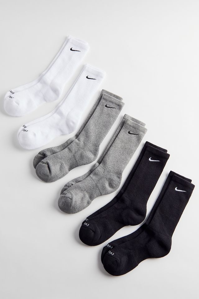 Nike socks urban outfitters on sale