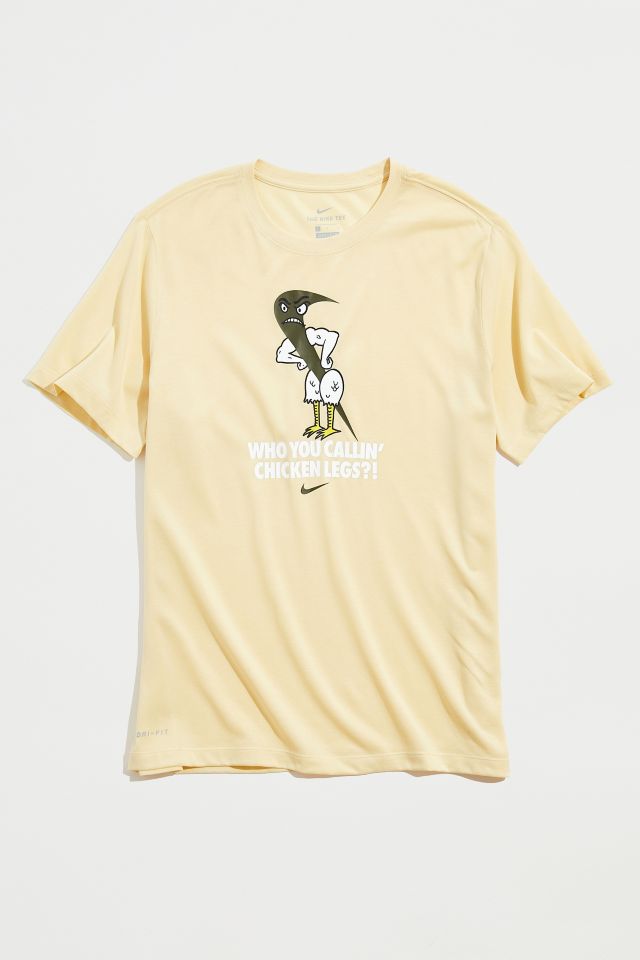 Nike graphic tees store sale