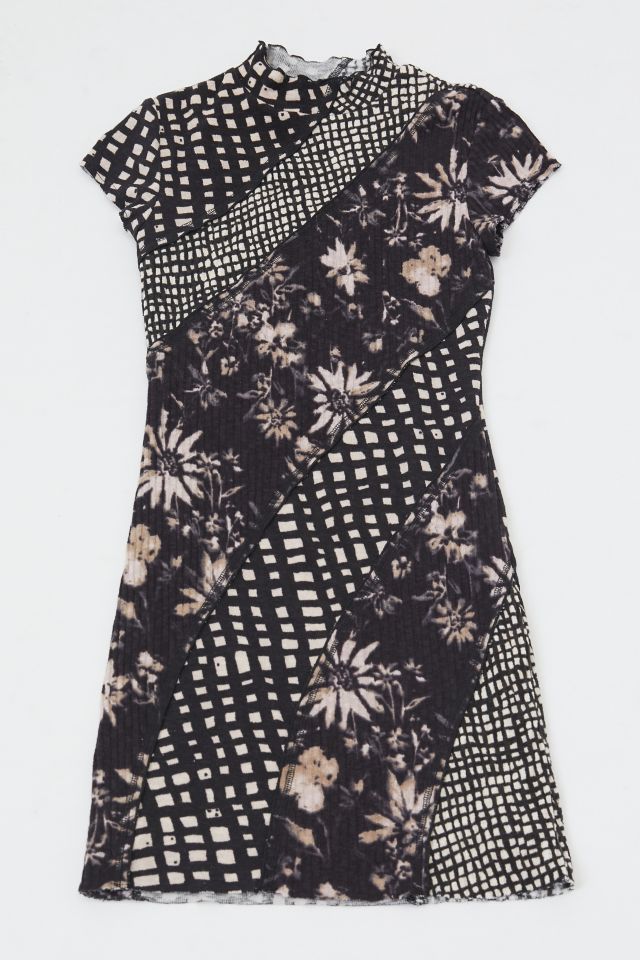 Robe Moulante UO Nina à Col Montant #4