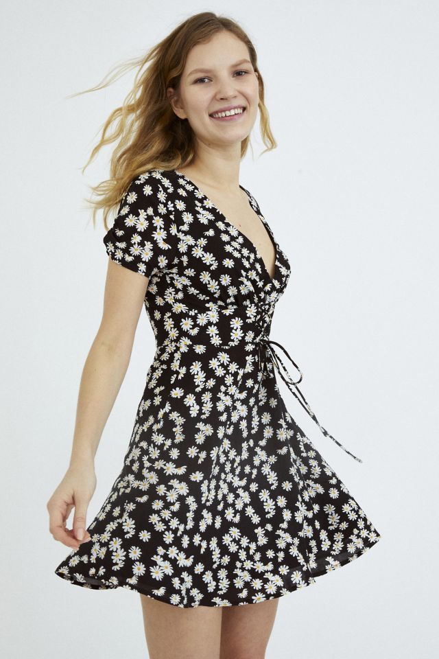 Daisy print mini clearance dress