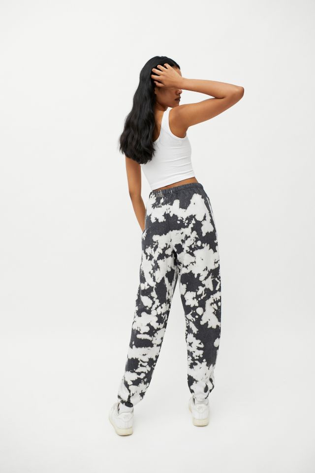 Urban Renewal Remade Monochrome Tie Dye Sweatpant Urban Outfitters