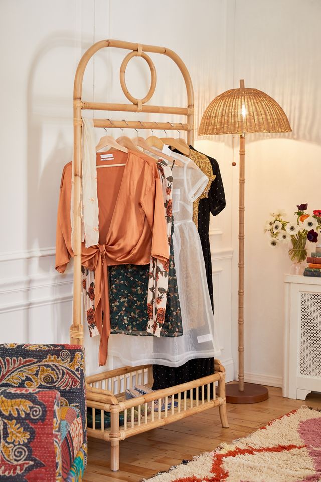 Elise Clothing Rack | Urban Outfitters