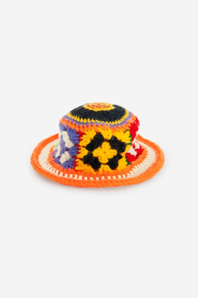 STAHL Crochet Bucket Hat with Happy Face Patch | Urban 