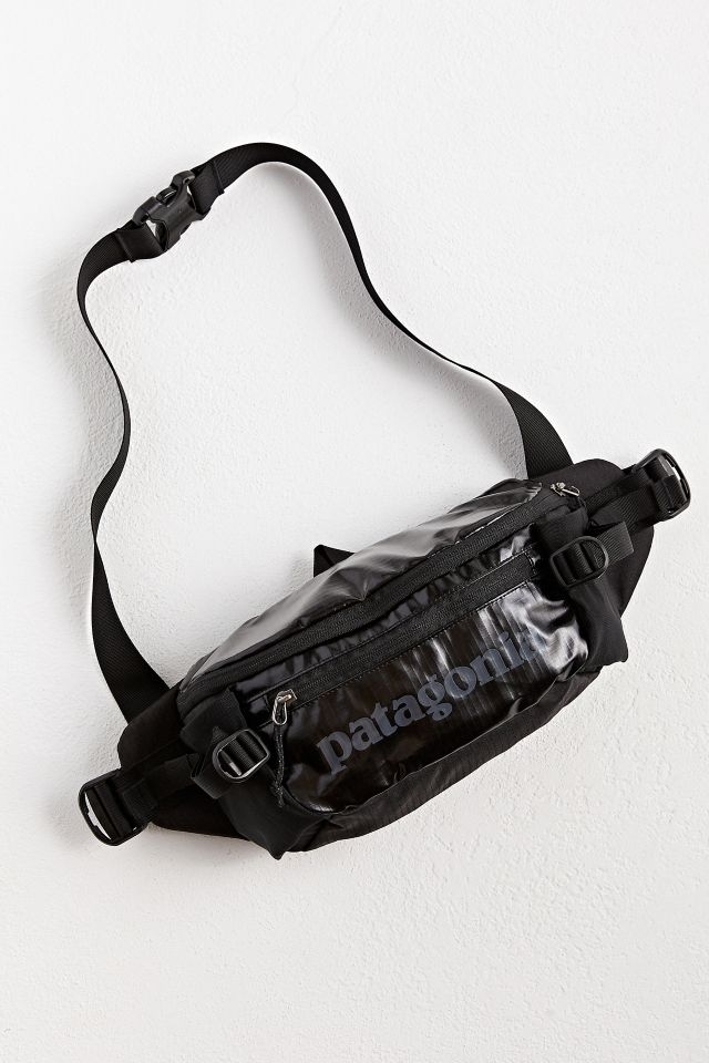 Patagonia black discount hole sling pack