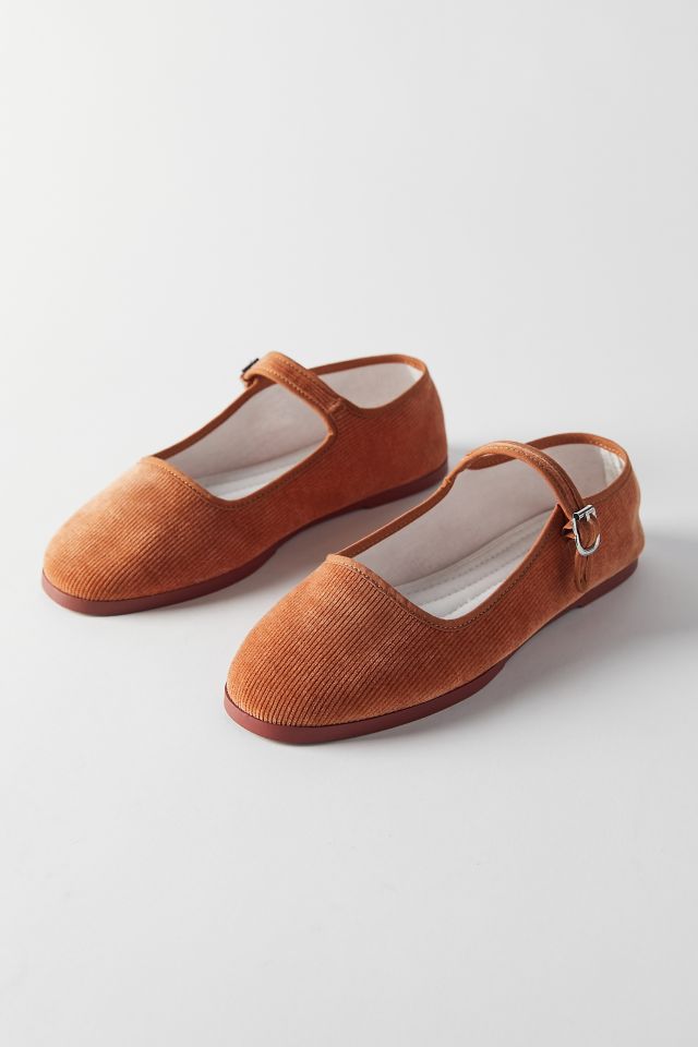Chaussures Mary Jane en velours côtelé UO #1