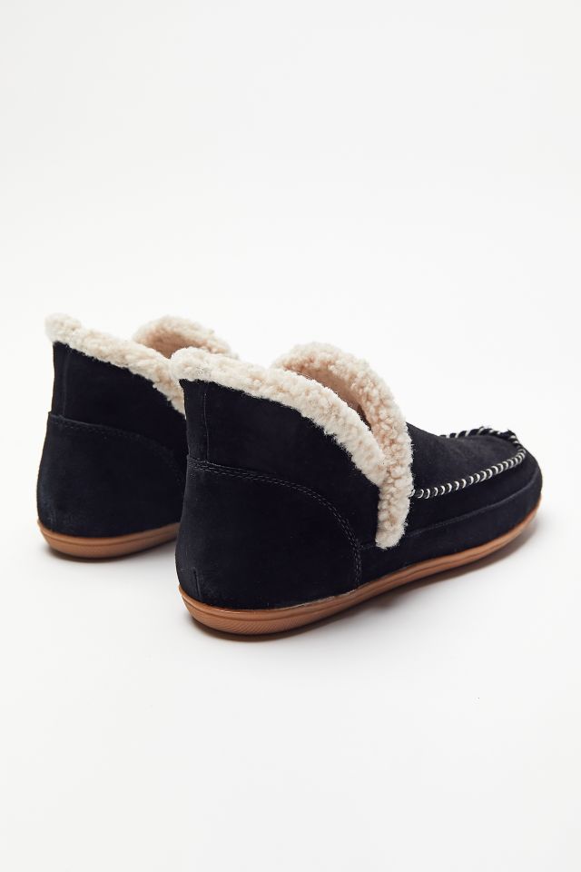 Blondo serene waterproof discount slipper