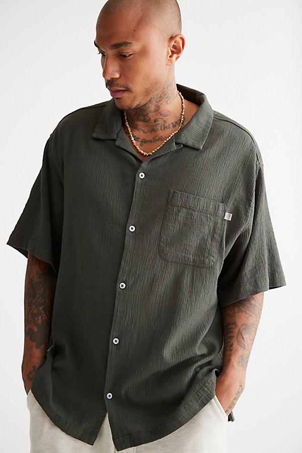Standard Cloth Liam Crinkle Shirt In Dark Green
