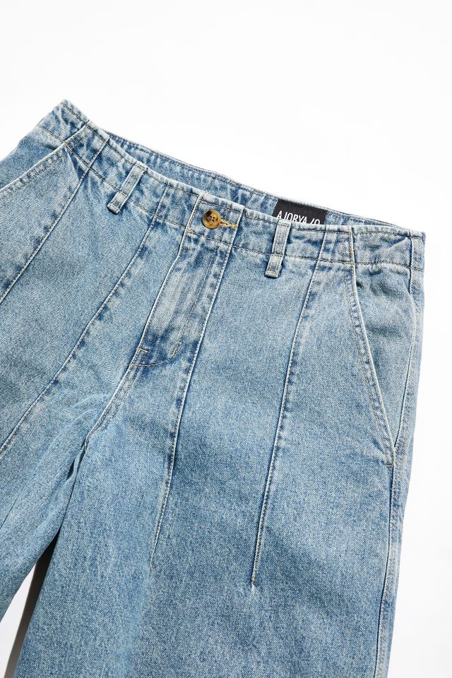 AJOBYAJO Light Wash Baggy Jean #1